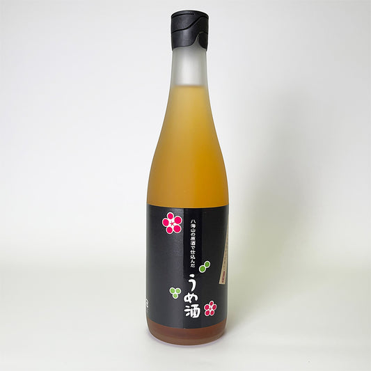 Plum wine / Plum wine made with Hakkaisan's raw sake