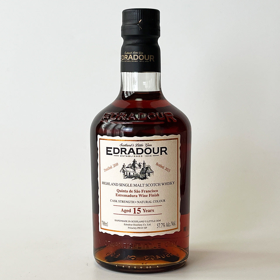 ウィスキー_ハイランド／EDRADOUR ESTREMADURA WINES CASK FINISH CASK STRENGTH（エドラダワー ポートスタイル・ワイン樽熟成）15年 2010【正規輸入品】
