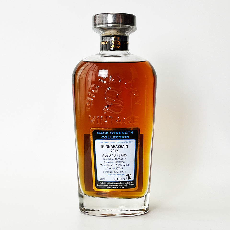 ウィスキー_アイラ／SIGNATORY VINTAGE BUNNAHABHAIN CASK STRENGTH COLLECTION（シグナトリー・ヴィンテージ・ブナハーブン・カスク・ストレングス・コレクション） 10年 2012 【正規輸入品】