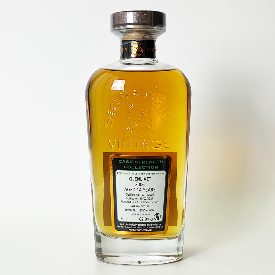 Speyside Whisky / SIGNATORY VINTAGE GLENLIVET CASK STRENGTH COLLECTION 14 Year Old 2006 [Official Import]